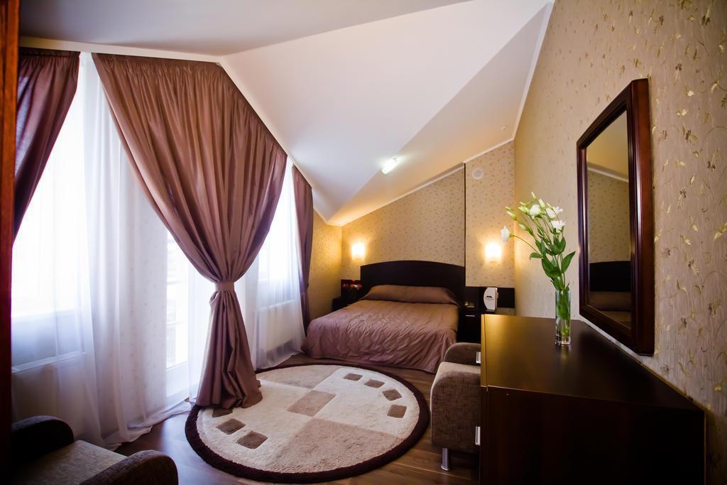 Отель City Club 4*