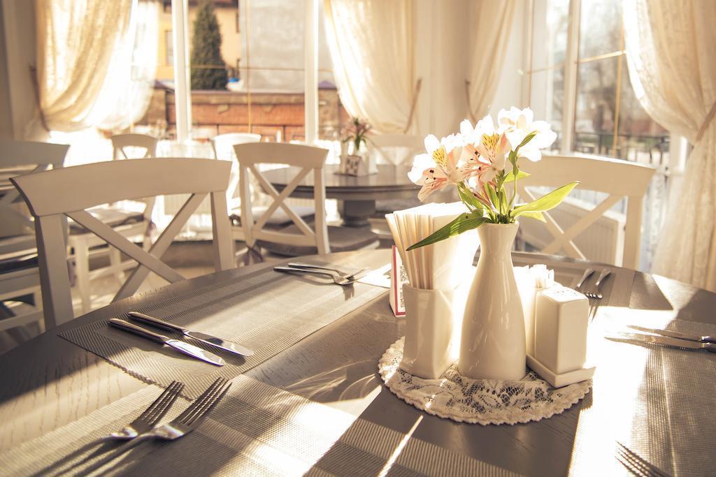 Картинка Nota Bene 3*