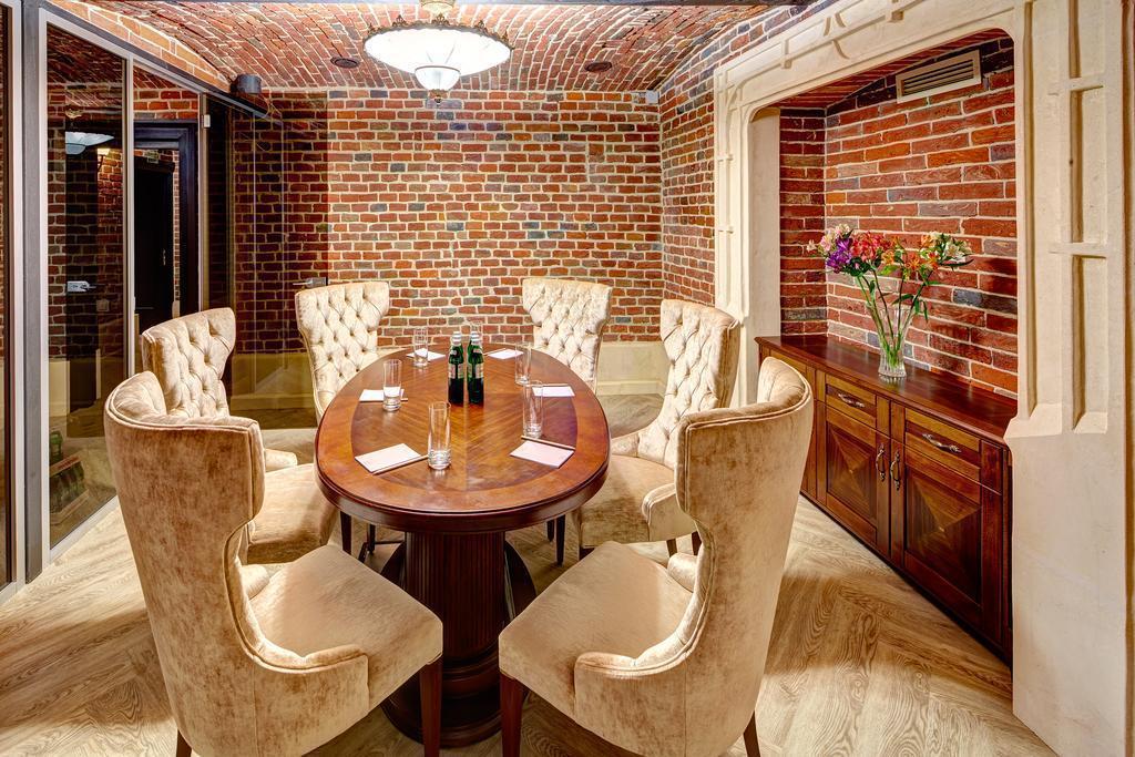 Фотография Atlas Deluxe Hotel 4*