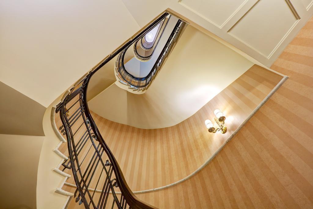 Изображение Atlas Deluxe Hotel 4*