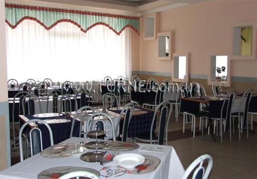 Отель Янтарь 2*