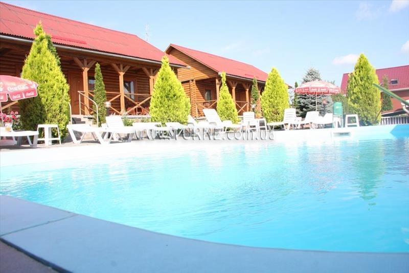 Отель Europe 3*