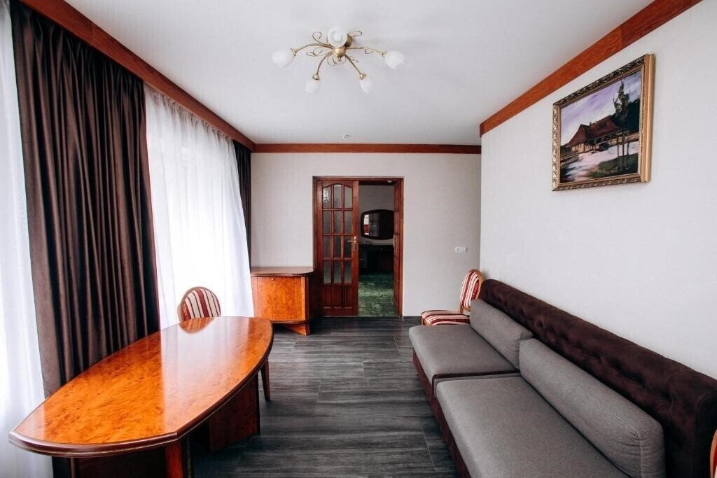 Картинка VitaPark Станиславский 3*