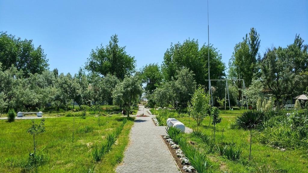 Изображение Робинзон отель без категории