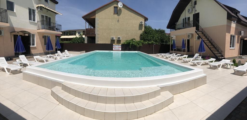 Отель Royal Sun Затока 3*