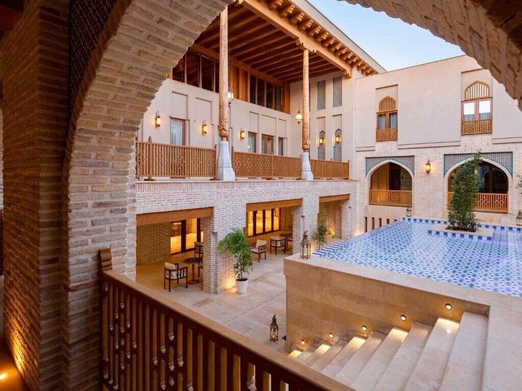 Фото Mercure Bukhara Old Town 4*