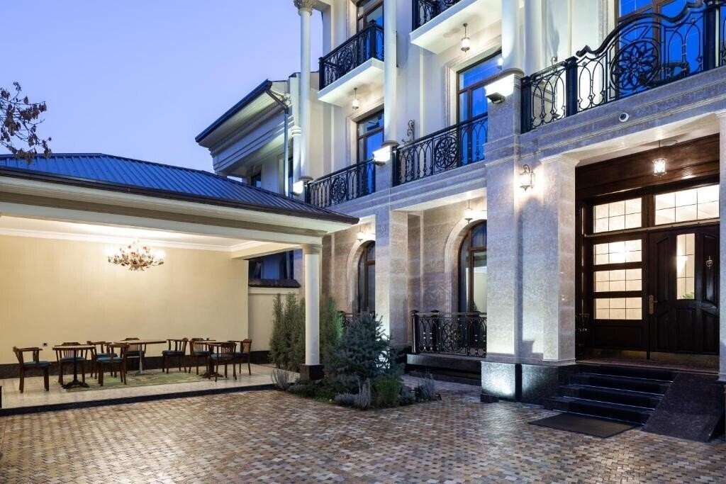 Картинка Tashkent Palace 4*