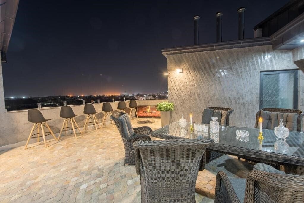 Изображение Corner 3*