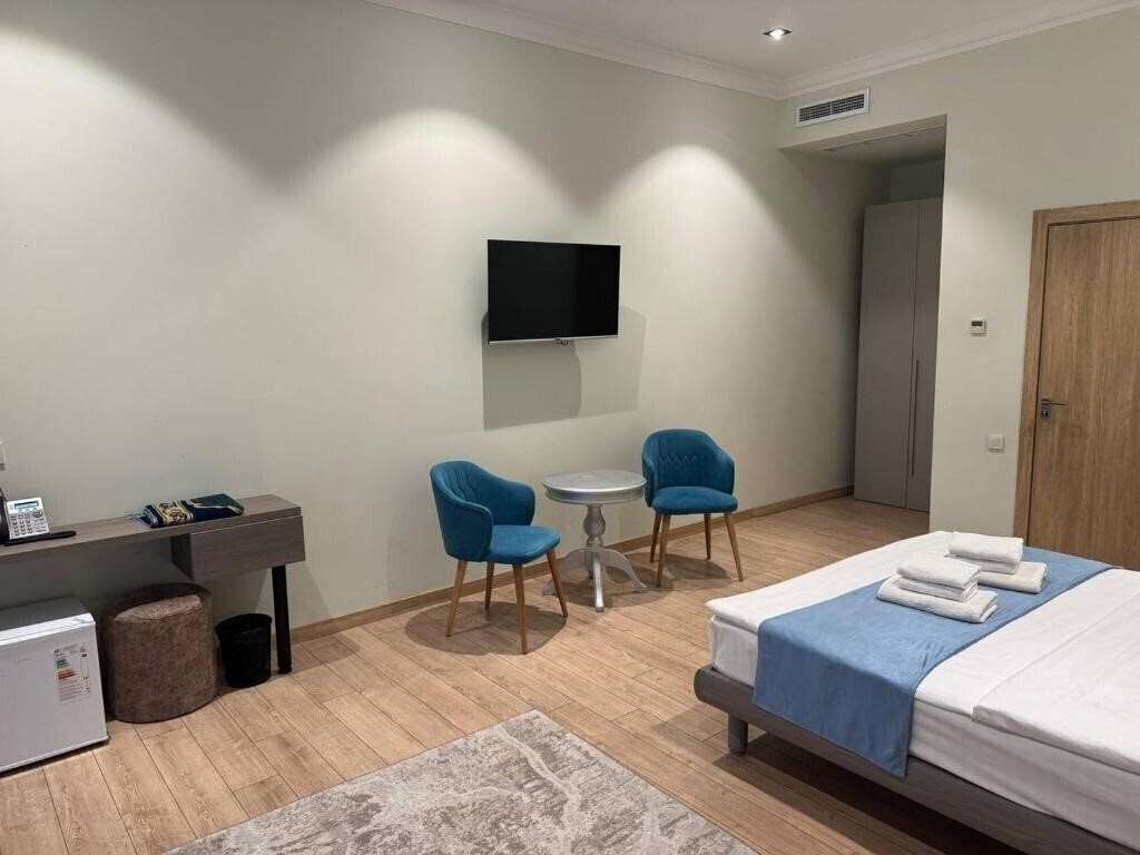 Отель 5 Wood 3*