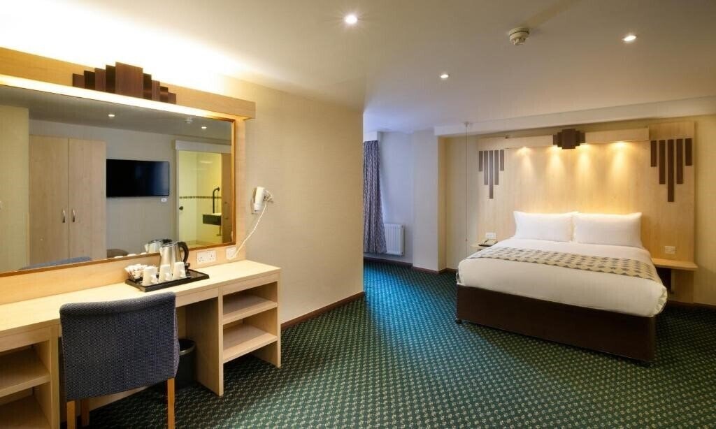 Фотография Tavistock 3*