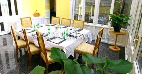 Отель Buckingham Grange 4*