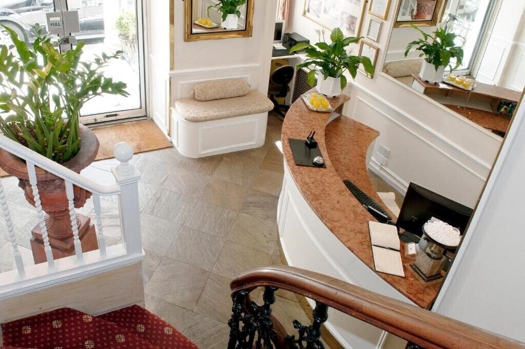 Картинка Rushmore 3*