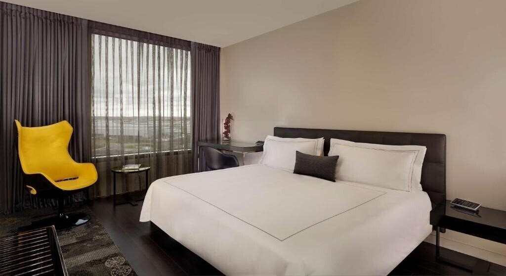 Фото Park Plaza London Park Royal 4*