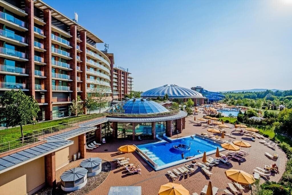 Отель Aquaworld Resort Budapest 4*