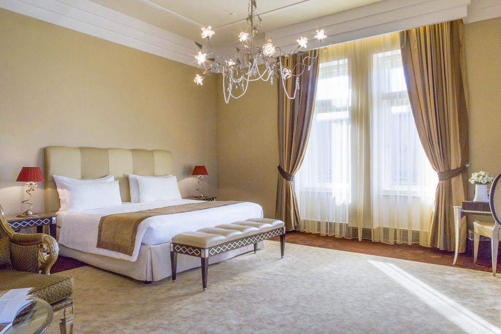 Отель Boscolo Budapest Autograph Collection (ex. New York Palace) 5*