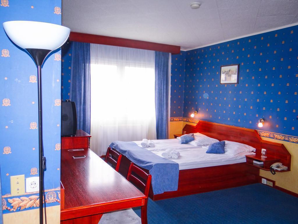 Отель Classic Hotel 3*