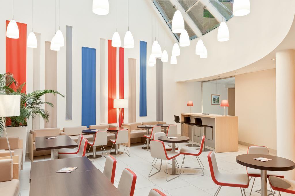 Отель Ibis Centrum 3*