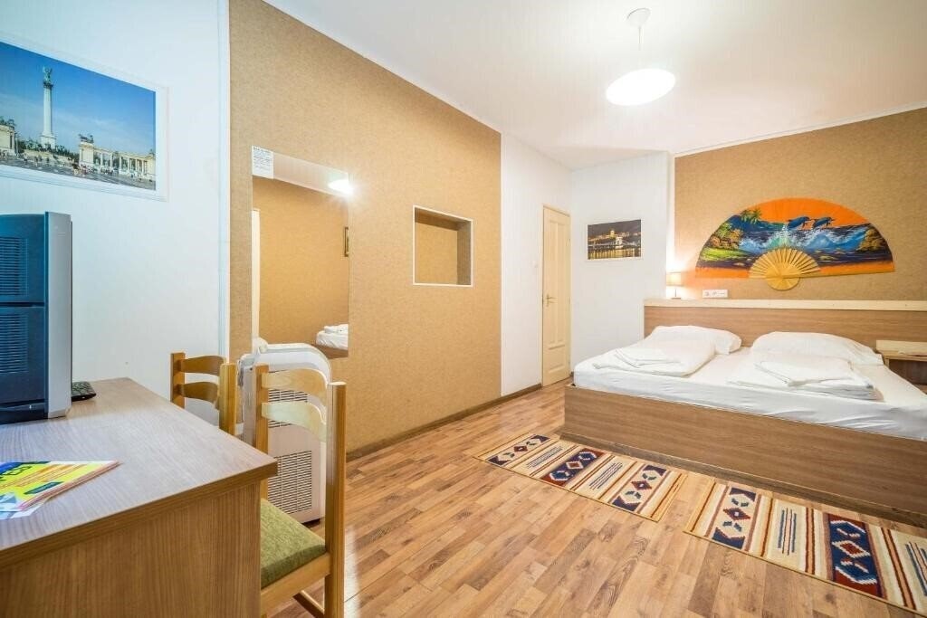 Фото Silver Budapest City Center 3*