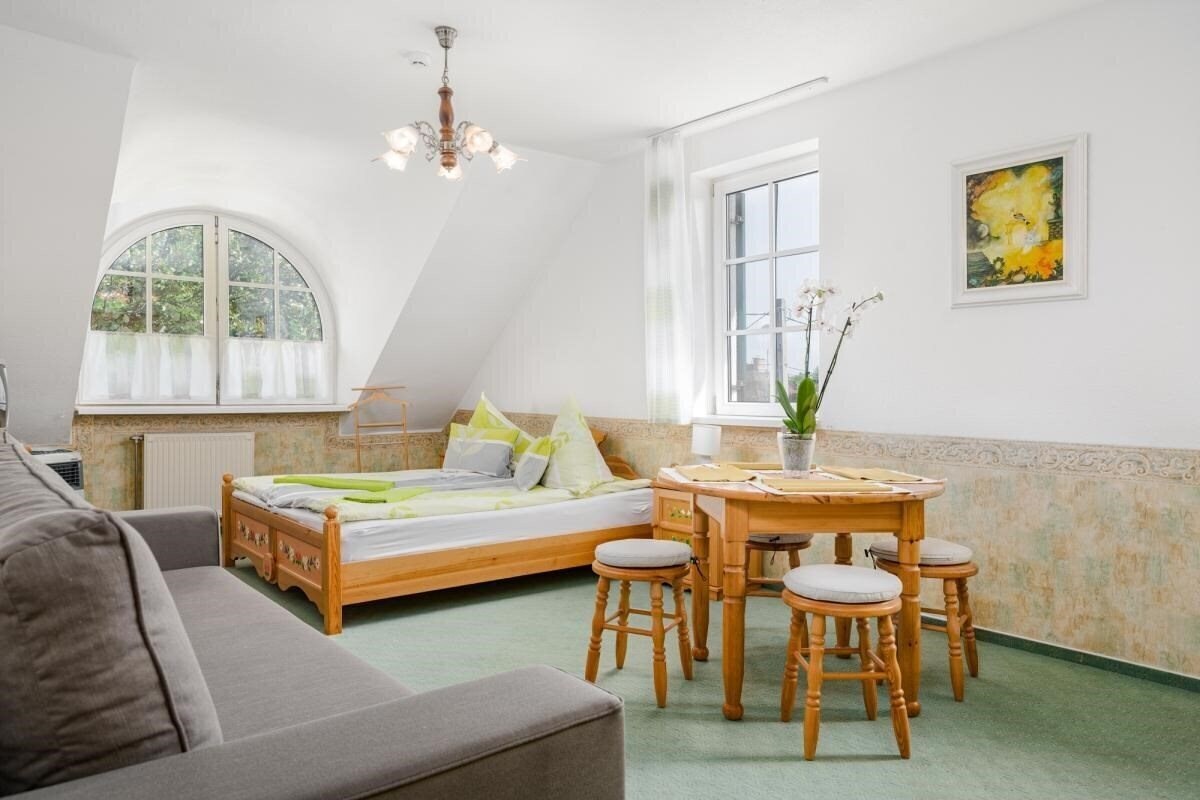 Фотография Budafok Panzio коттедж