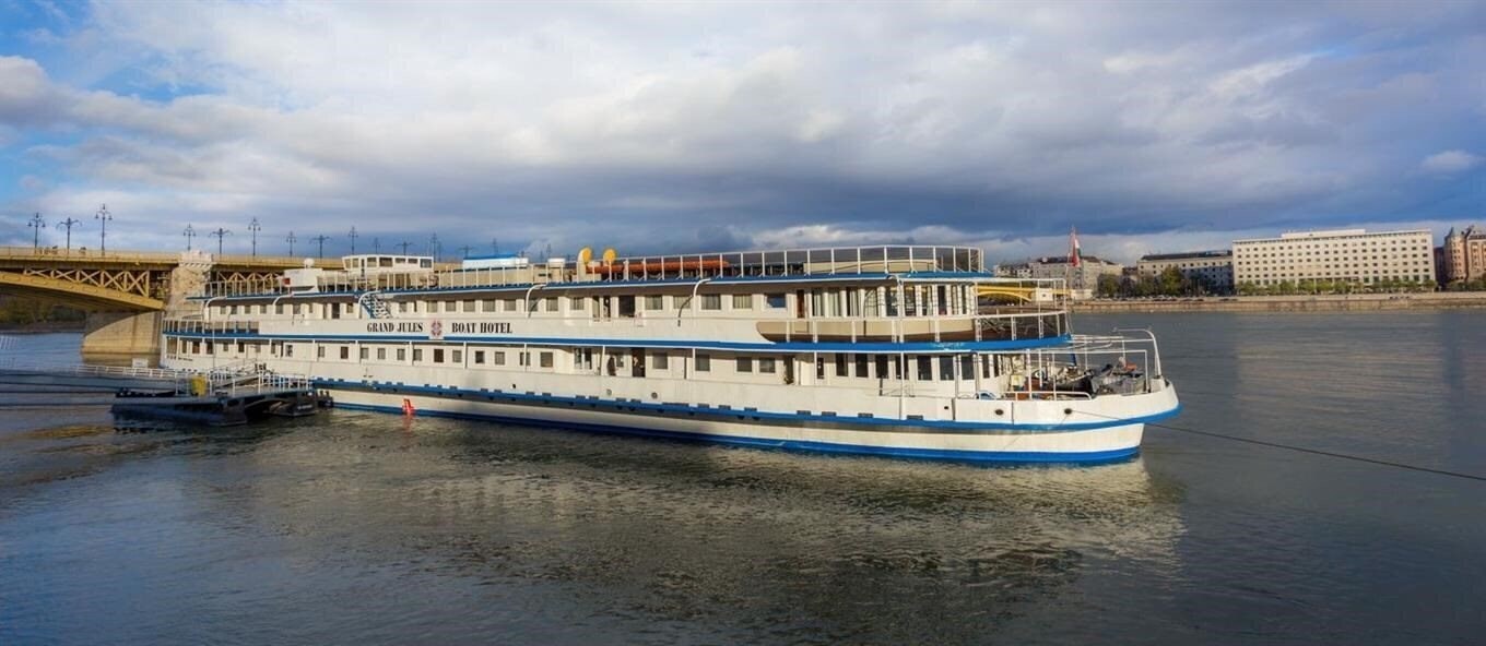 Фотография Grand Jules Boat Hotel 3*