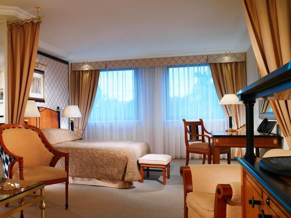 Фотография Kempinski Hotel Corvinus Budapest 5*