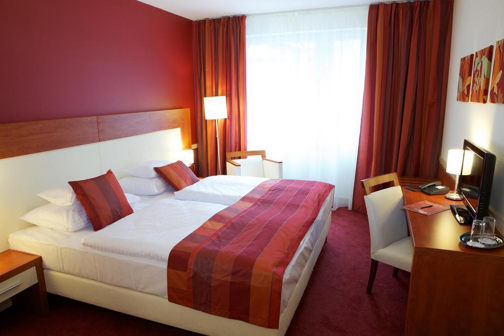 Отель City Inn Hotel 4*