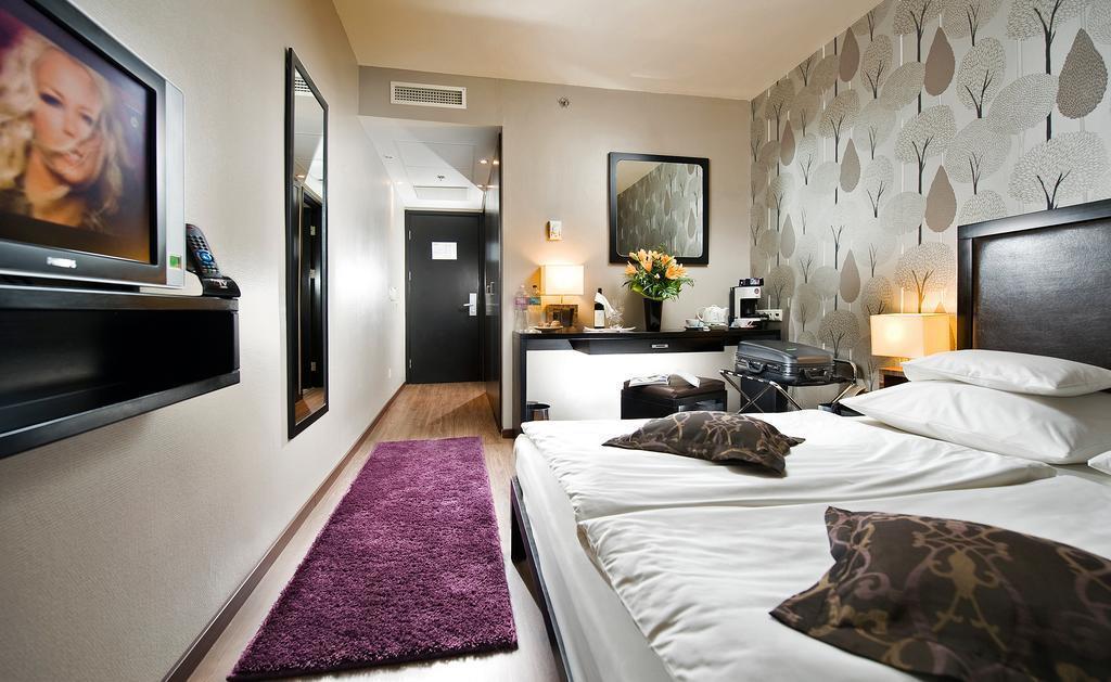 Фото Boutique Hotel Boudapest (ex. Zara) 4*