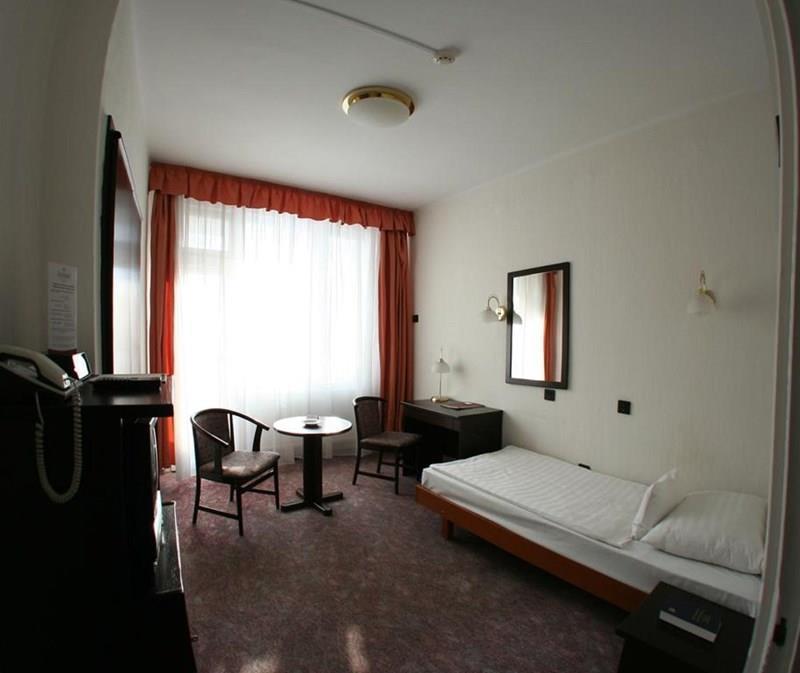 Фото Hunguest Hotel Nagyerdo 3*