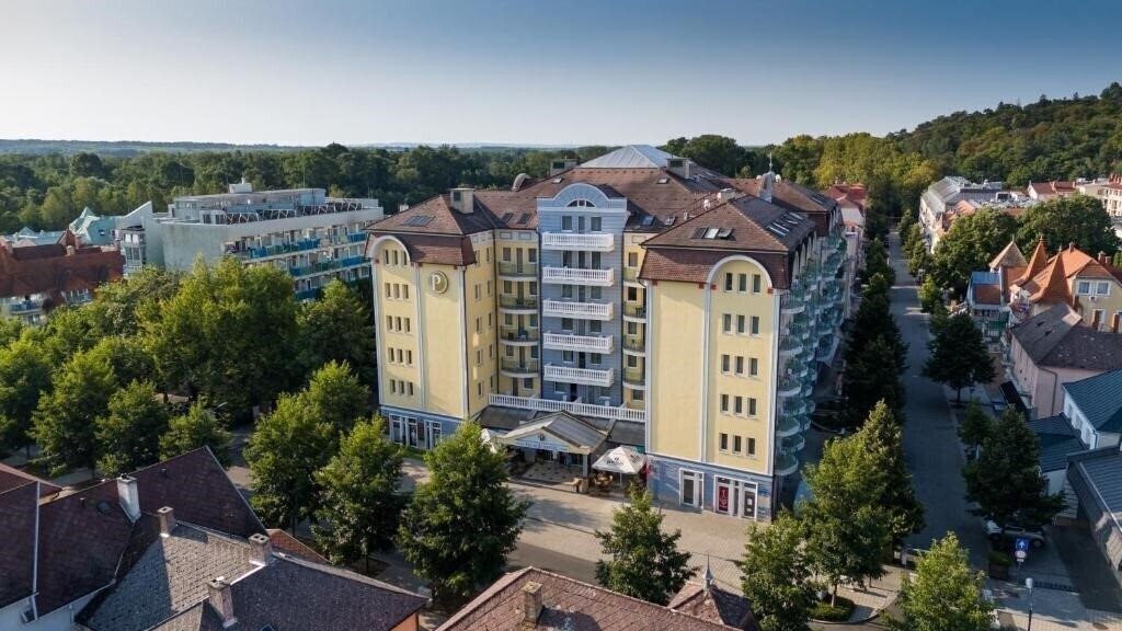 Отель Palace Hotel Heviz 4*