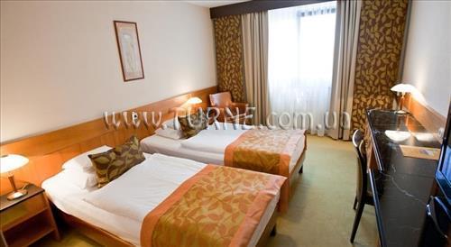 Отель Sopron Hotel 4*