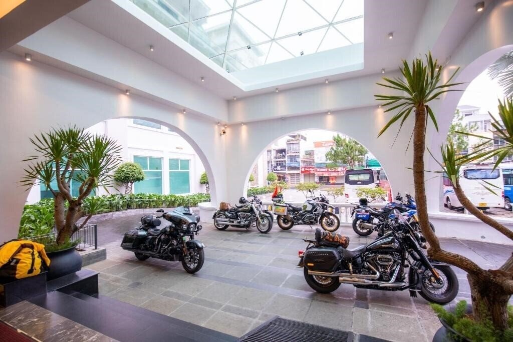 Изображение La Sapinette Hotel Dalat 4*