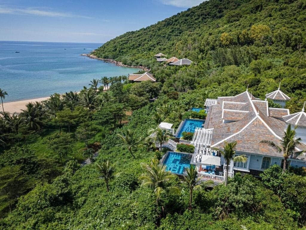 Отель Intercontinental Danang Sun Peninsula Resort 5*