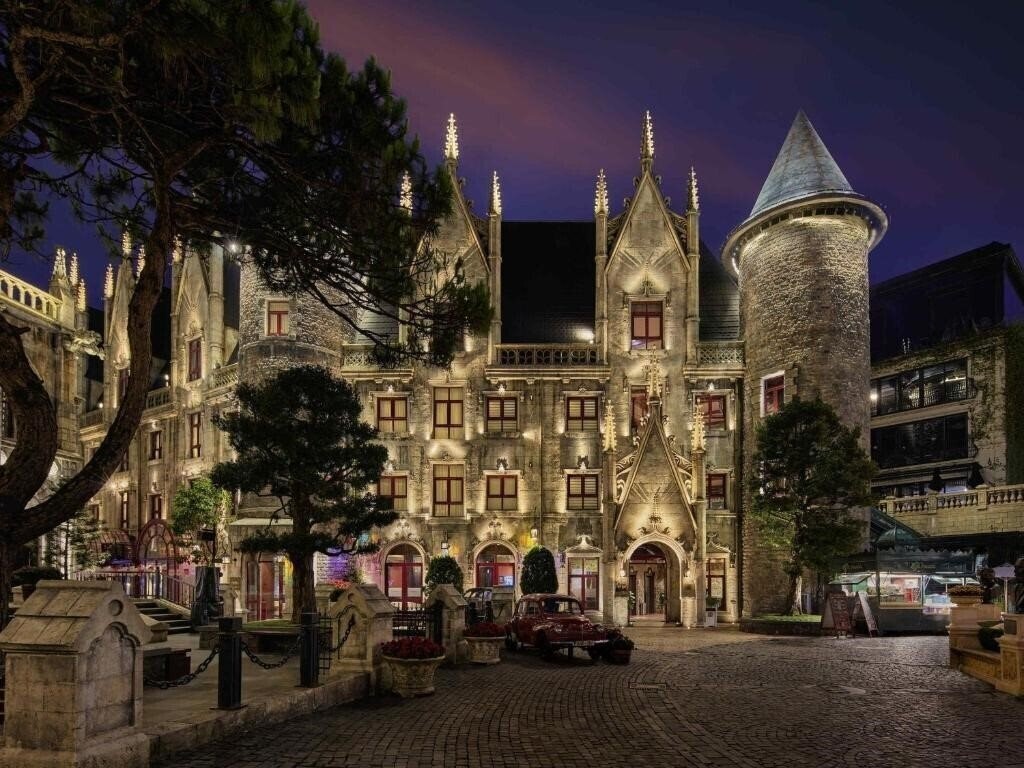 Отель Mercure Danang French Village Bana Hills (ex. Mercure Bana Hills) 4*