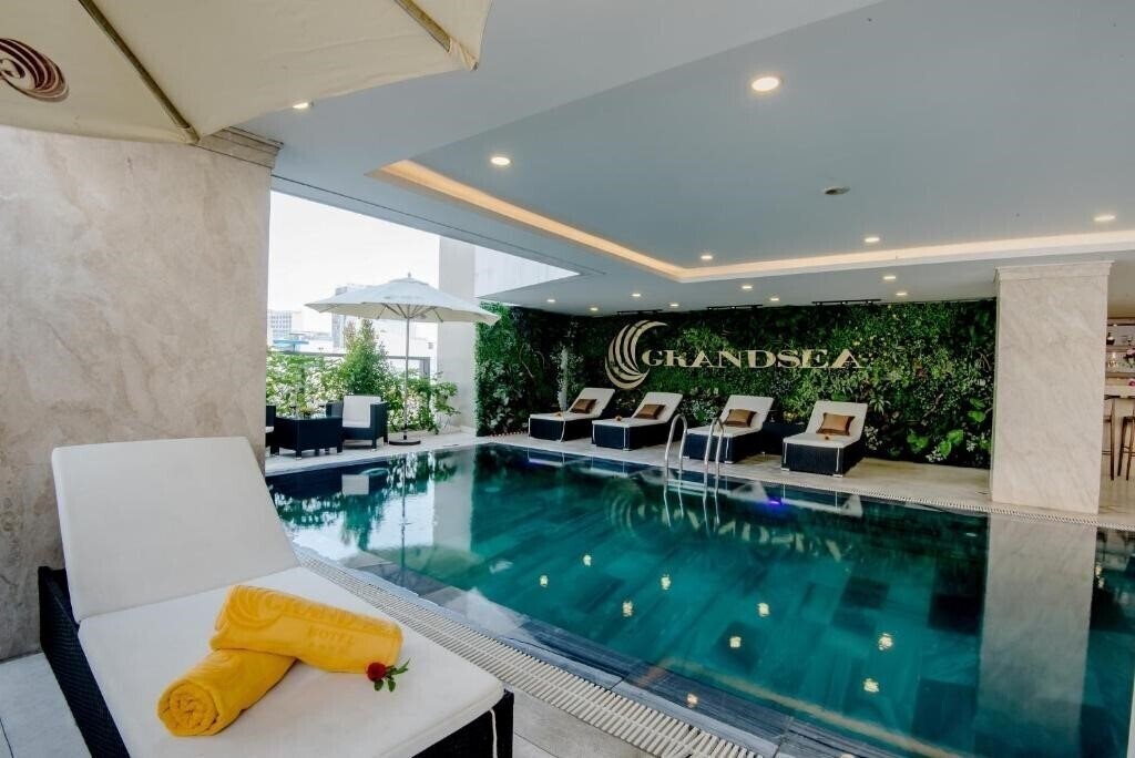Отель Grand Sea Hotel (ex. Grand Sea Danang Hotel) 4*