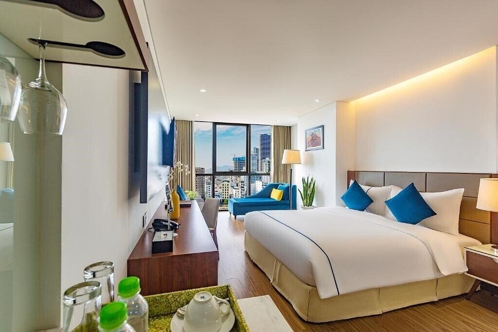 Фото Pavilion Hotel 4*