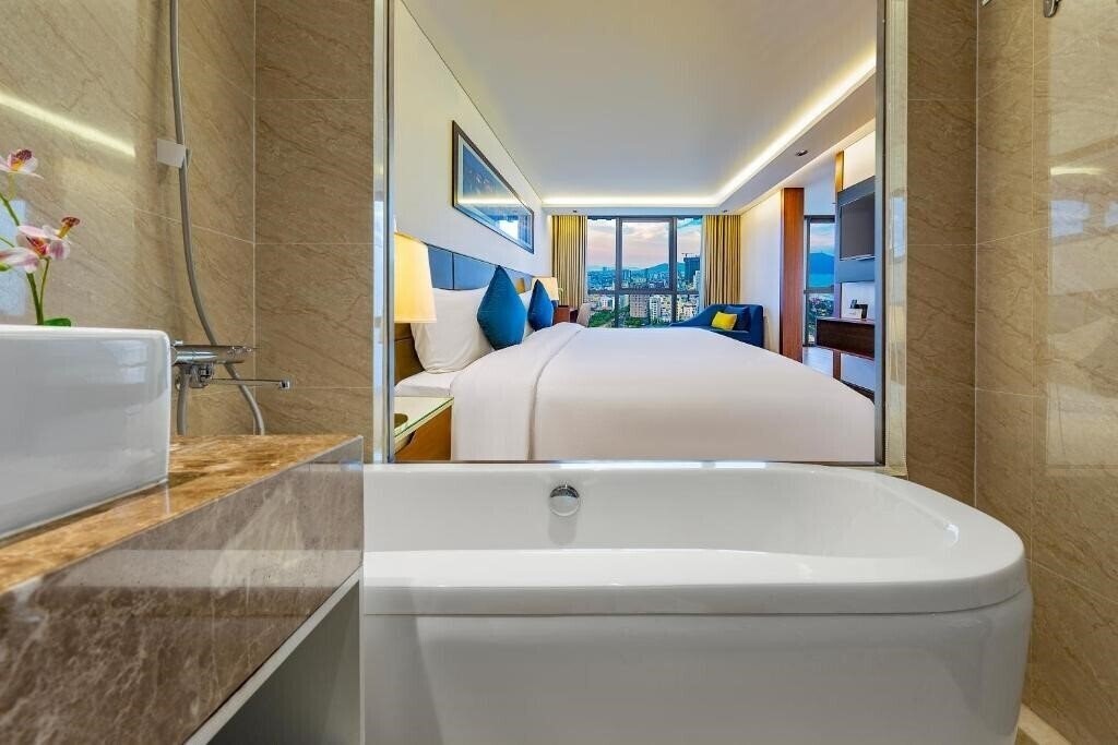 Фотография Pavilion Hotel 4*