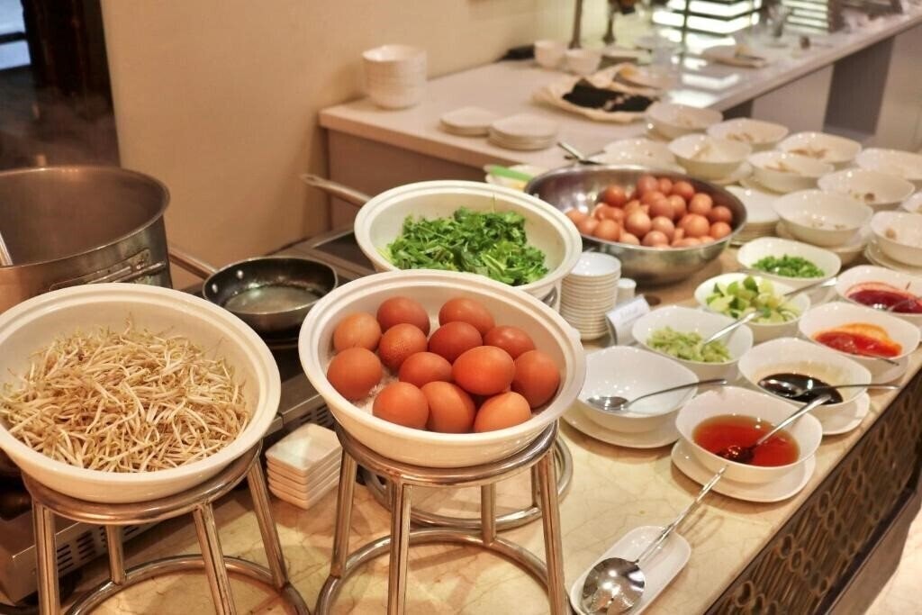 Картинка Holiday Beach Danang Hotel & SPA 4*