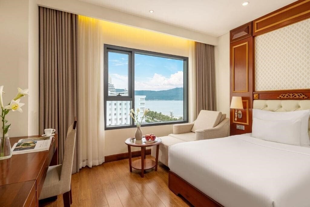 Фото DLG Hotel 5*