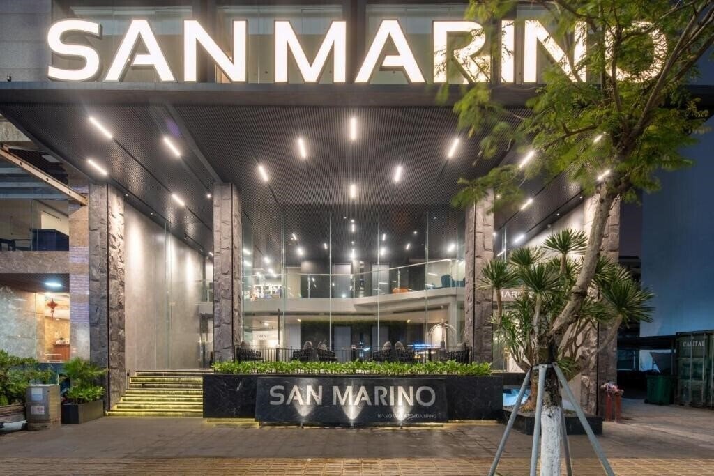 Отель San Marino Boutique Da Nang 4*