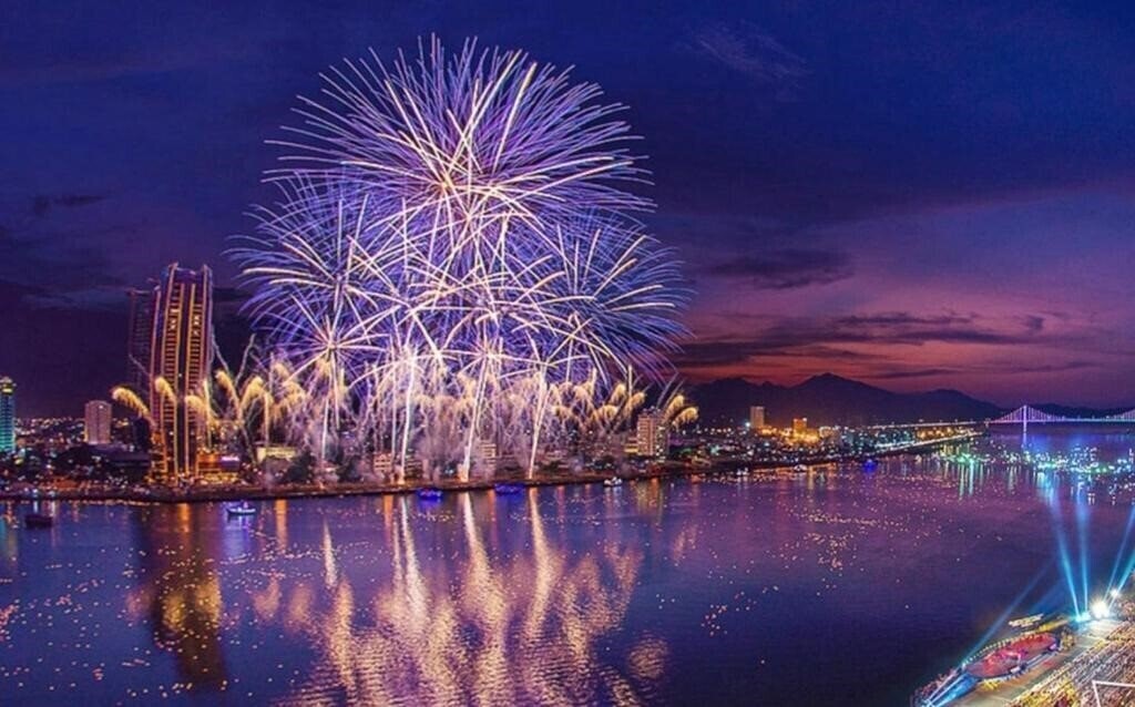 Фото Ibiza Riverfront Danang 4*