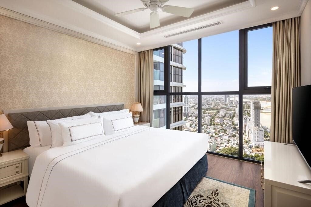 Фото Melia Vinpearl Danang Riverfront 5*