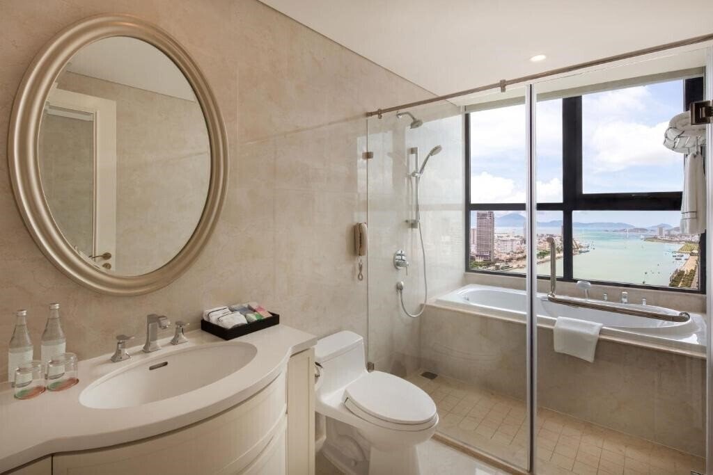 Фотография Melia Vinpearl Danang Riverfront 5*