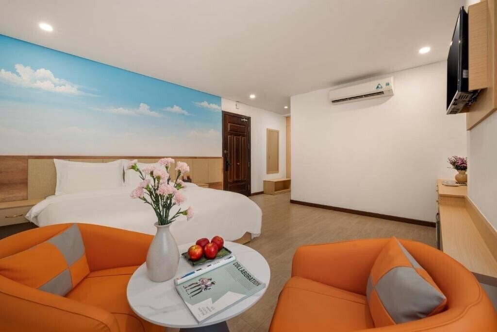 Изображение Lunar Hotel 4*