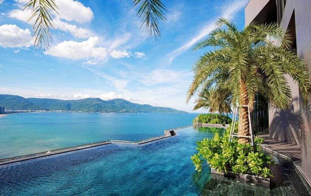 Изображение M Hotel Danang 5*