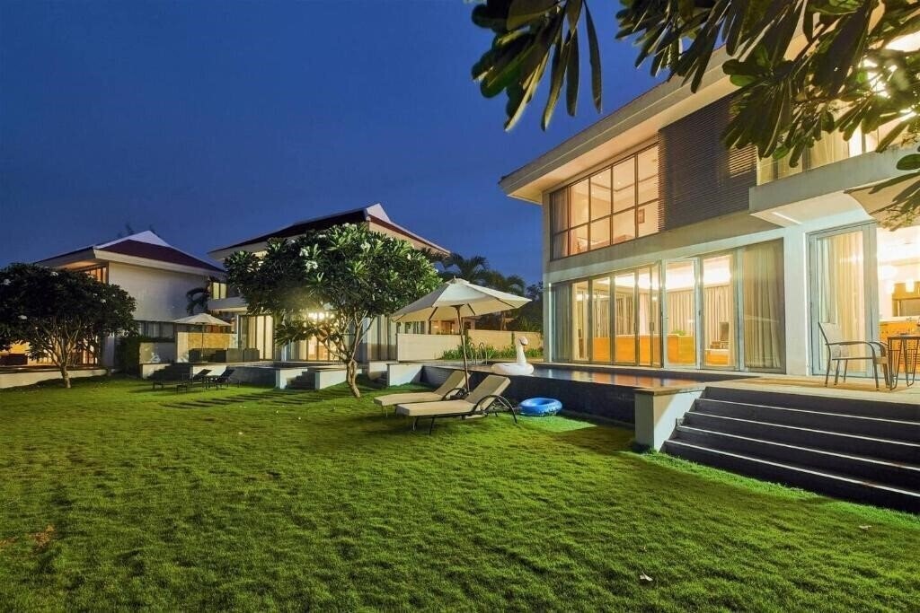 Отель The Ocean Resort Danang 5*