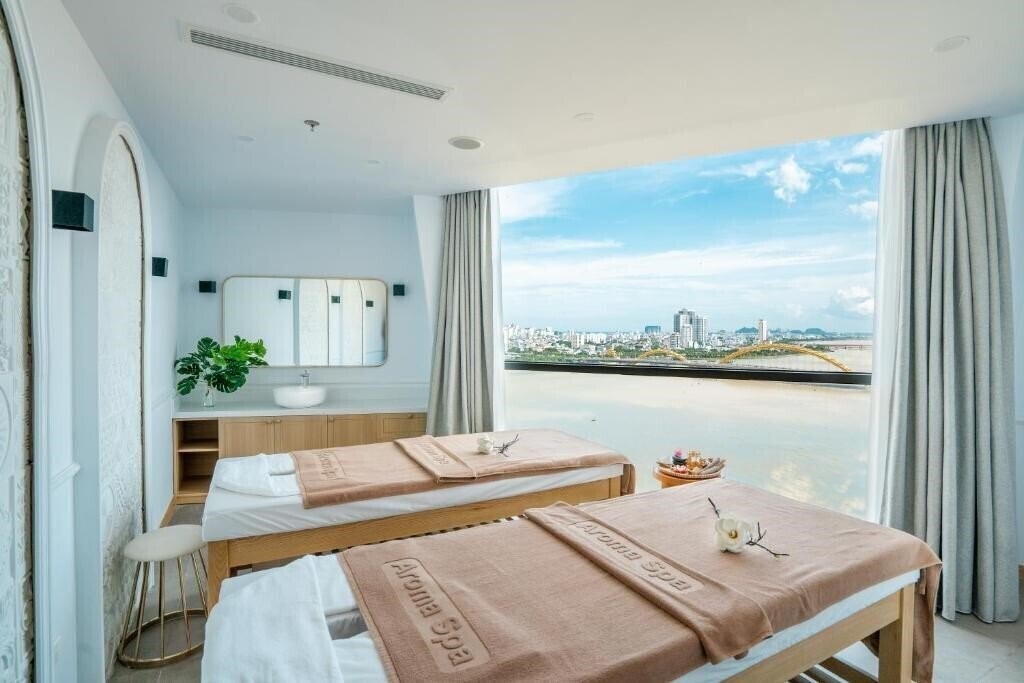 Изображение Haian Riverfront Hotel 4*