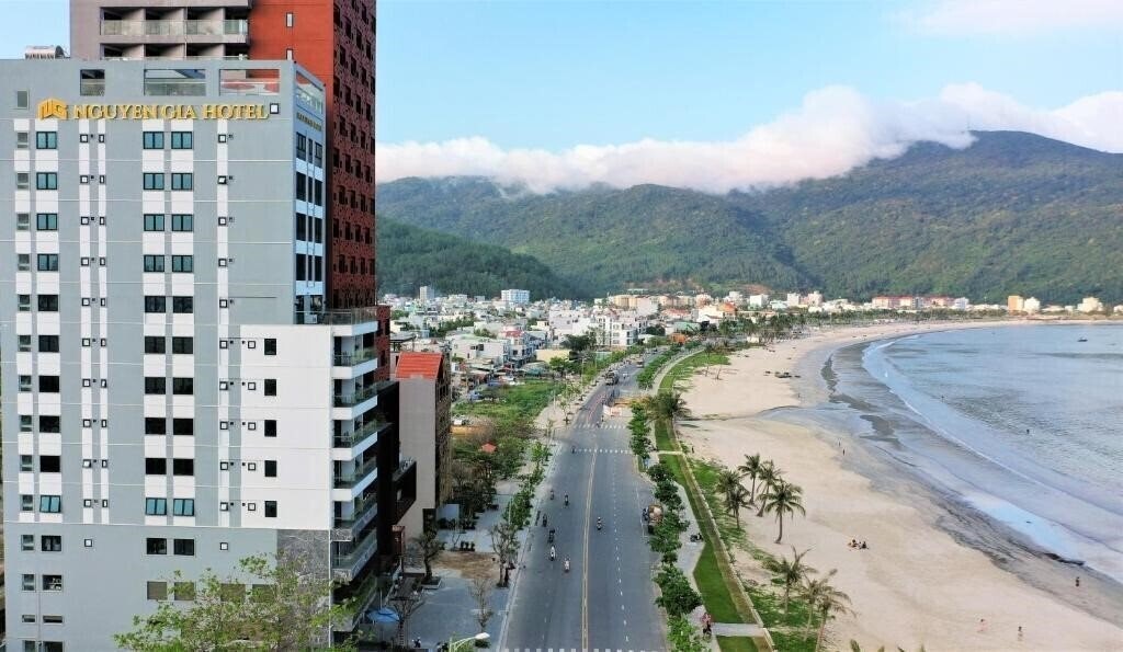 Отель Nguyen Gia Hotel 4*