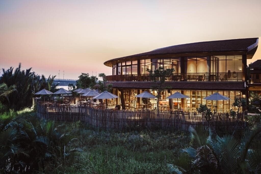 Изображение Namia River Retreat Wellness Inclusive Resort Hoi An 5*