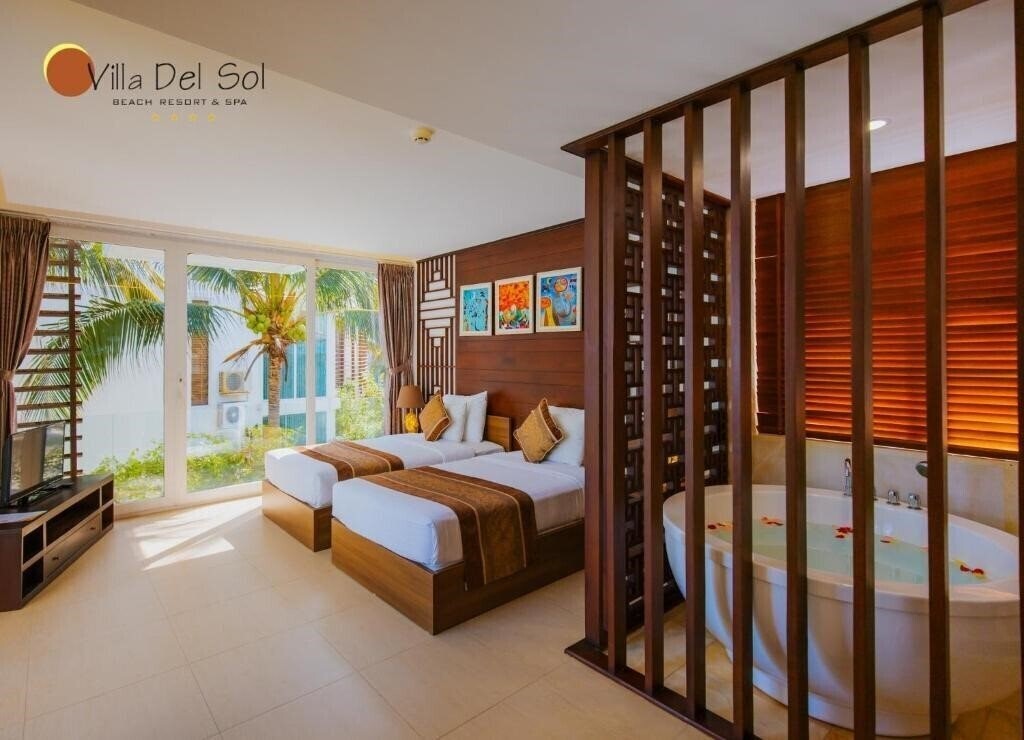 Отель Villa Del Sol Beach Resort & SPA 4*