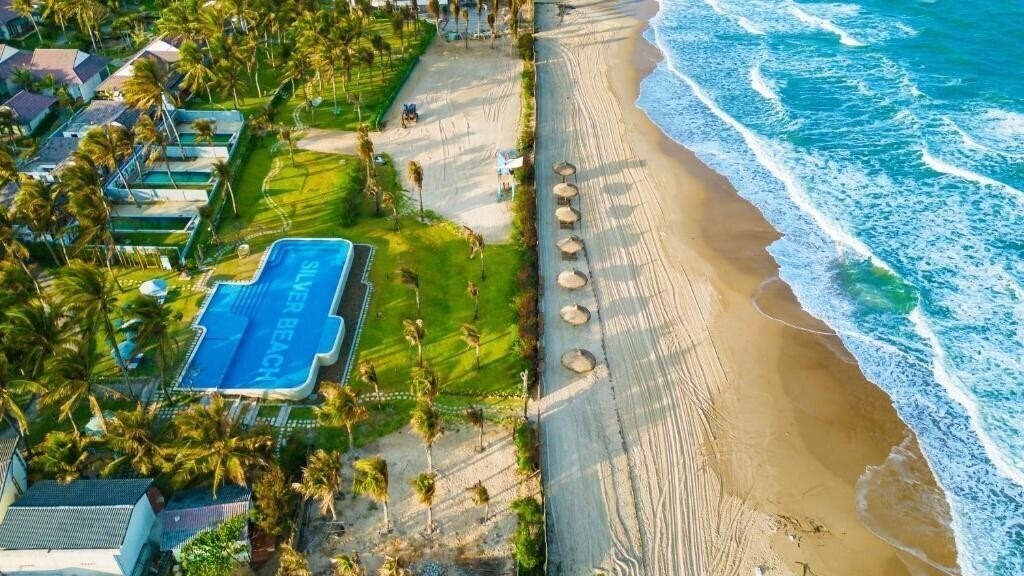 Отель Silver Beach Resort Ke Ga 4*